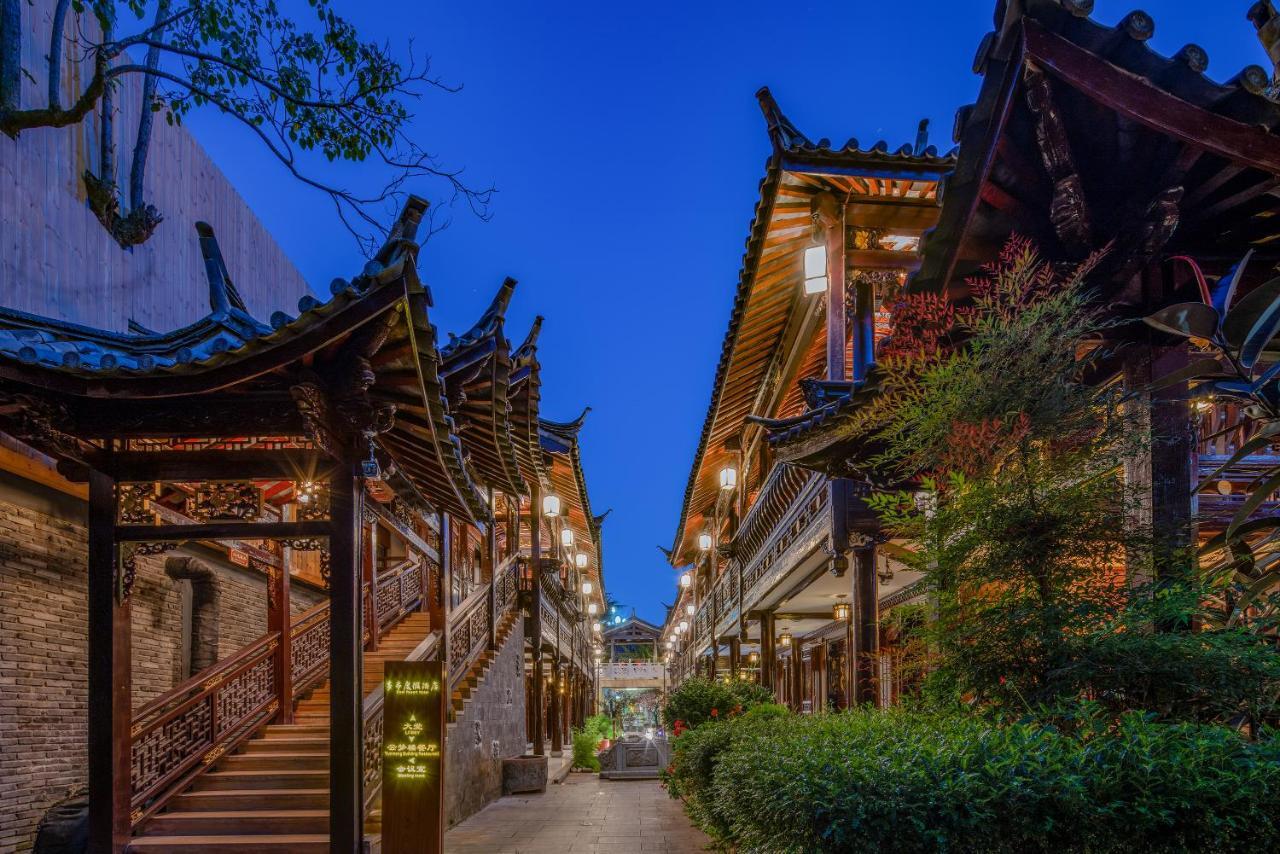 Doof Resort Hotel Lijiang  Eksteriør billede